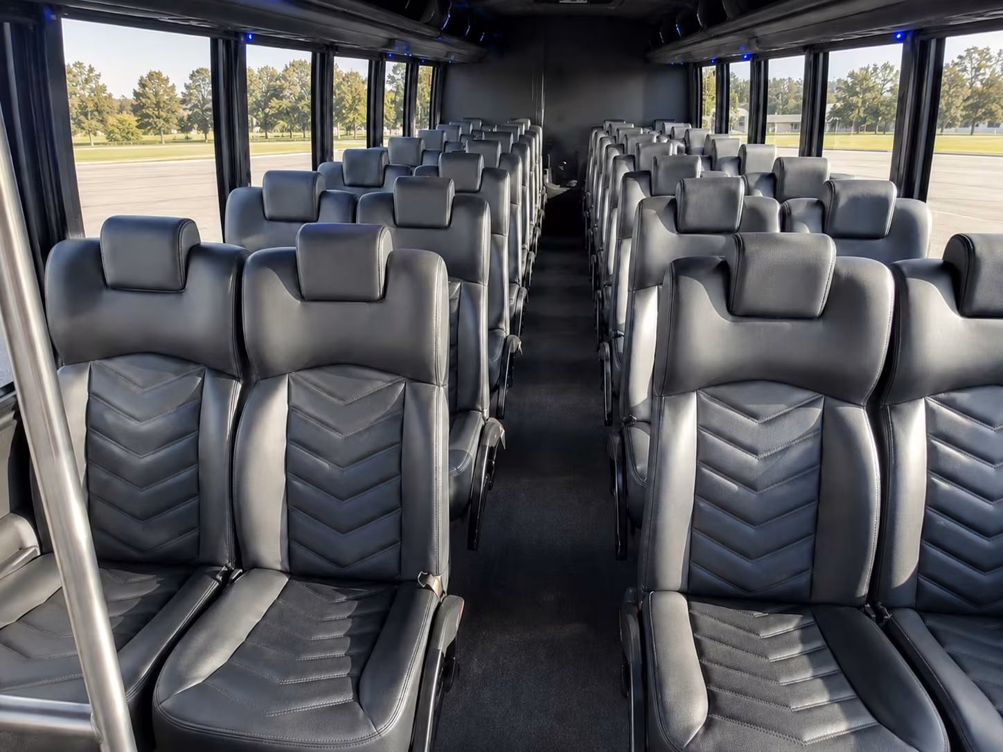 deerfield beach minibus rentals to hard rock live in hollywood