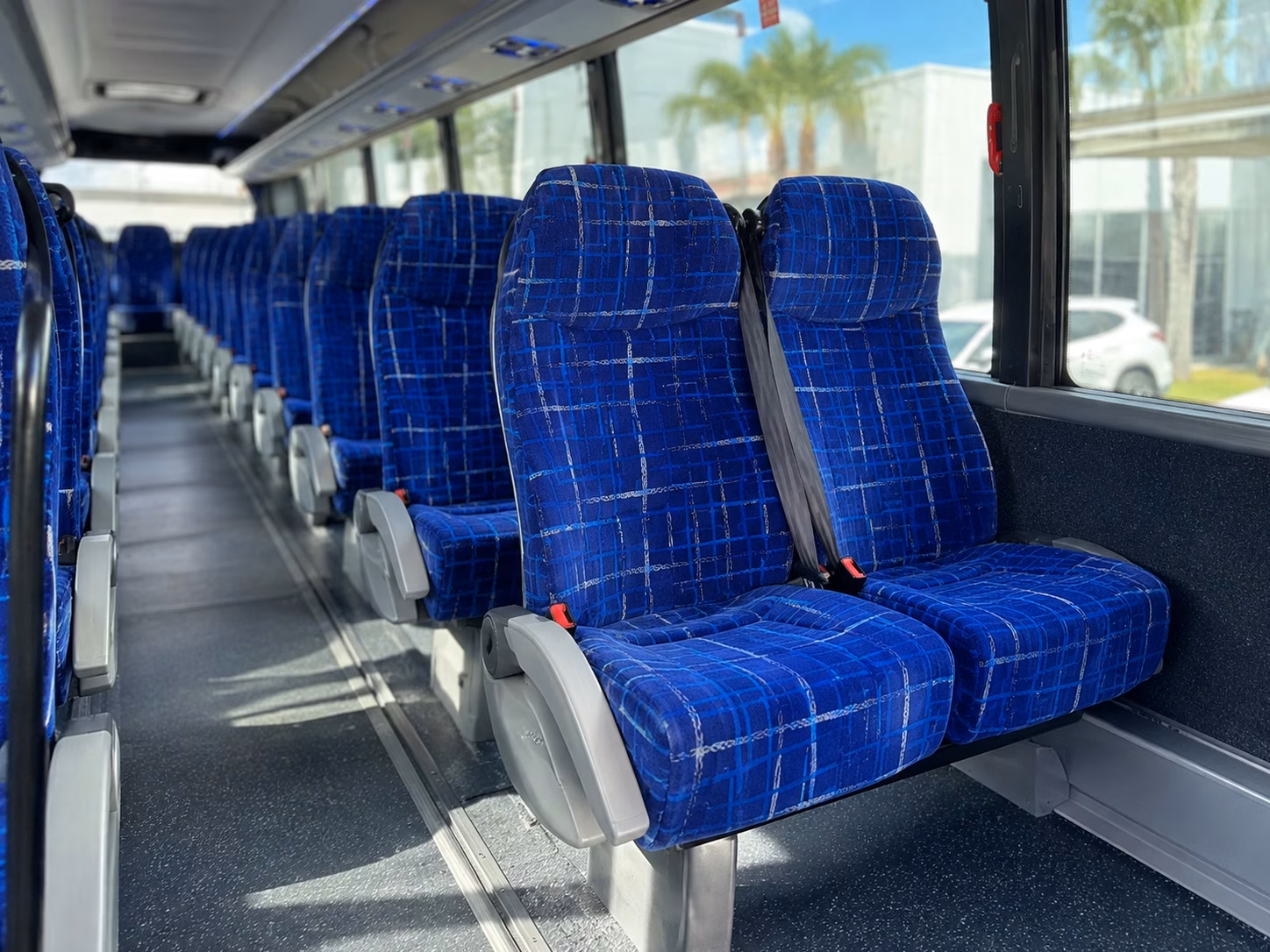 how bus type and size change charter bus prices in deerfield beach florida